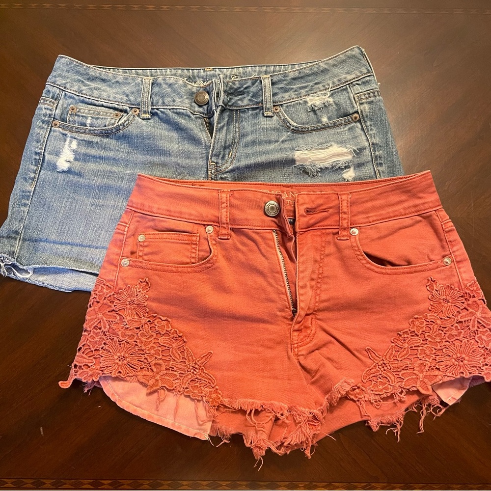 Lot of 2 Pairs of American Eagle Outfitters Shorts Size 4